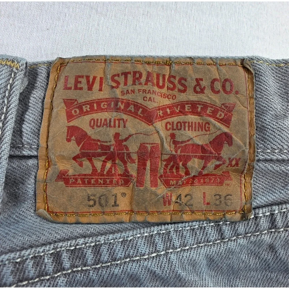 Levis 501 Mens Jeans 2012 Button fly Light Blue 42x36 Distressed Faded